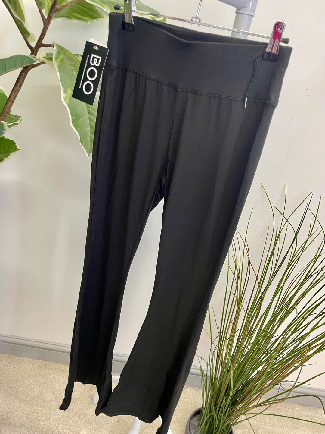 LADIES KICK FLARE LEGGINGS - BLACK & CHOCOLATE BROWN