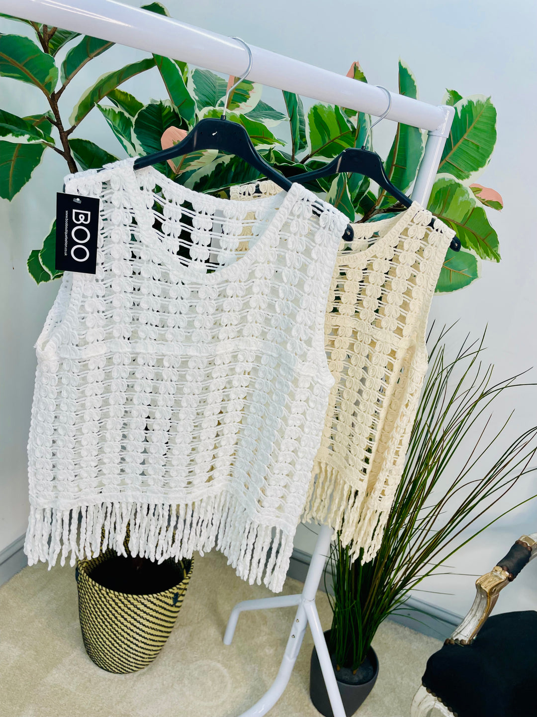 LADIES SLEEVELESS CROCHET TANK TOP - WHITE & BEIGE