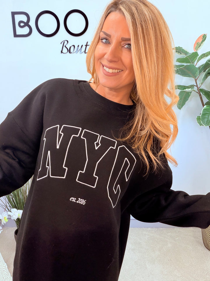 LADIES FASHION BLACK NYC LONG SWEATSHIRT TOP