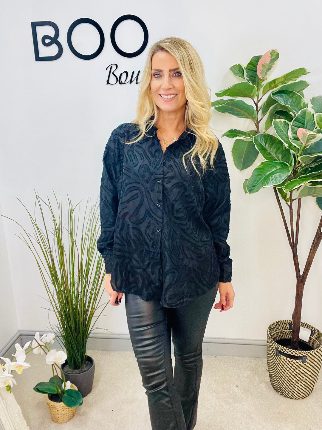 LADIES SMART SHIRT BLOUSE - BLACK & WINE BERRY