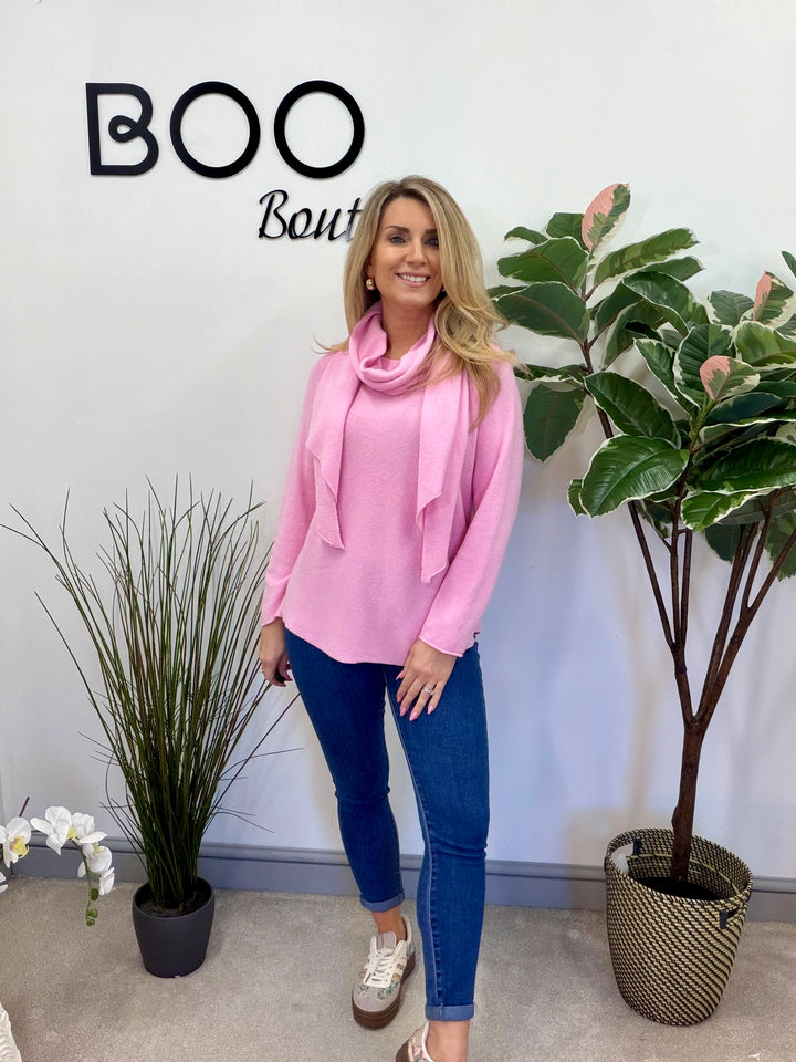 LADIES KNITTED JUMPER & SCARF SET - PINK, BLACK, WHITE & MINT