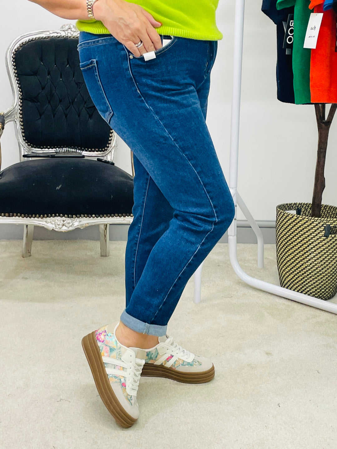 LADIES BLUE MOM FIT DENIM JEANS