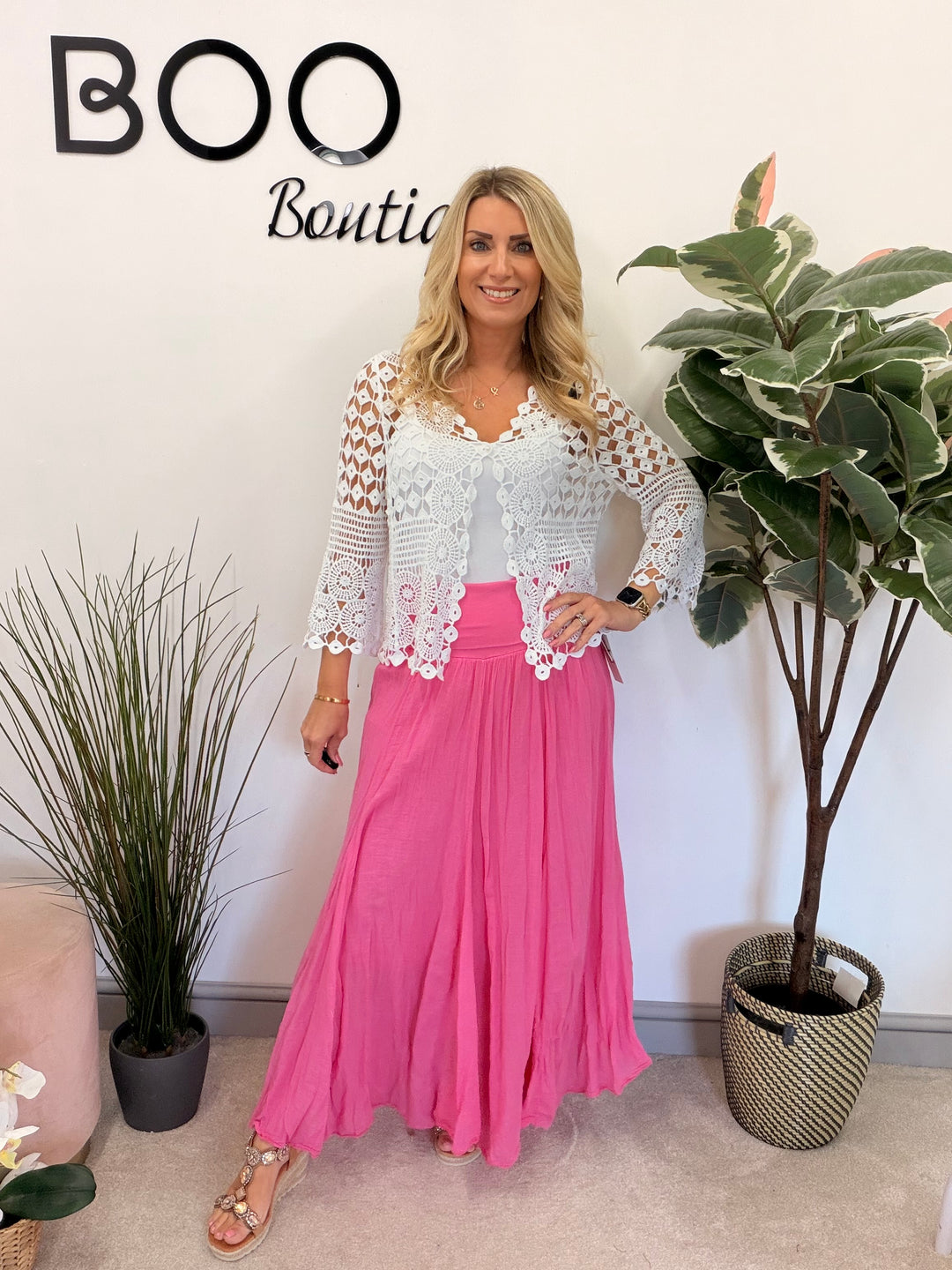 Ladies Fashion Crinkle Boho Maxi Skirt - Brown, White, Pink & Blue
