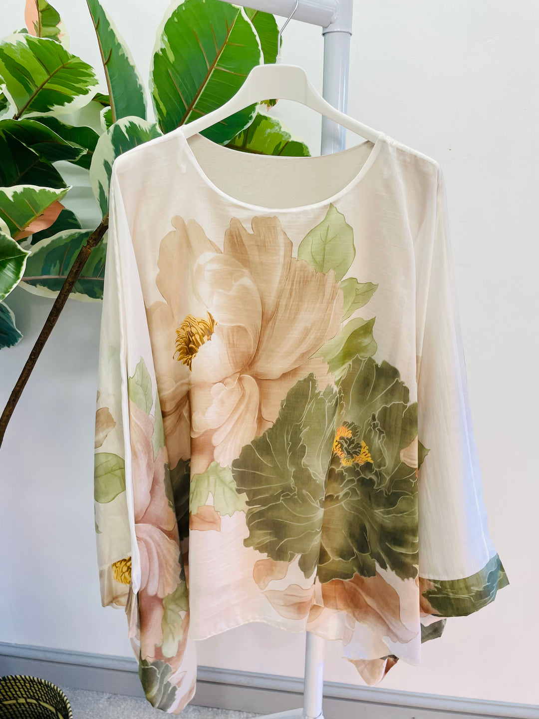 The CADIZ floaty top - 6 colours