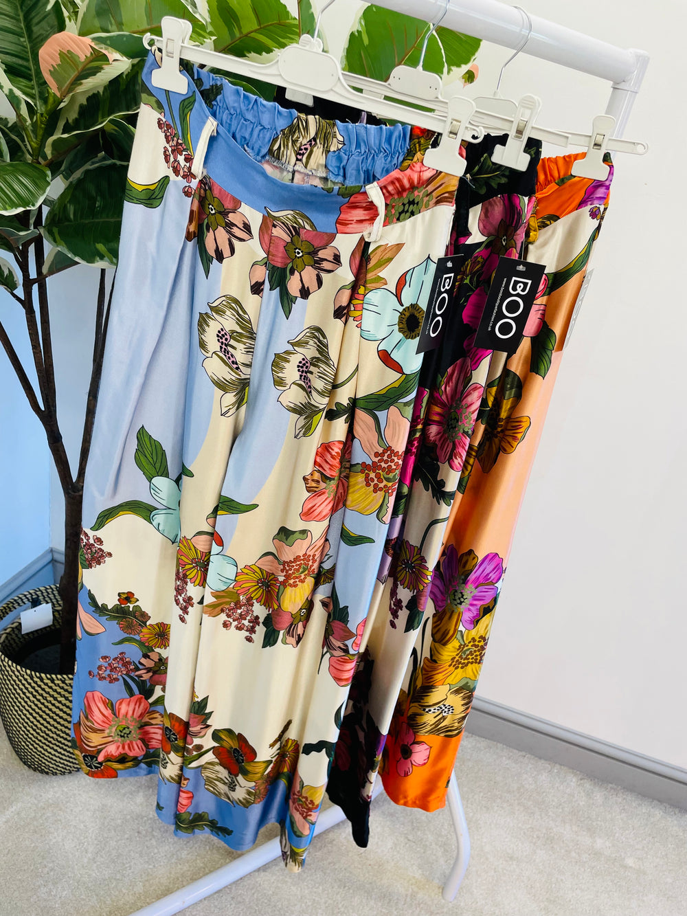 LADIES WOMENS FLOWER PRINT SATIN PALAZZO TROUSERS - BLACK, BLUE & ORANGE