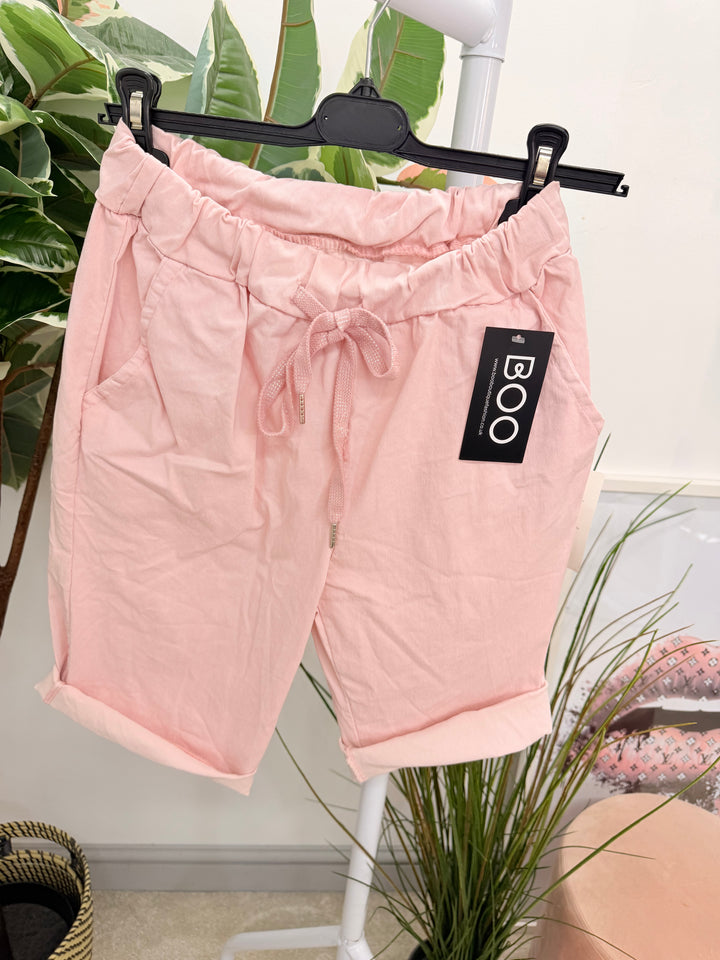 Ladies Fashion Stretch Magic Shorts baby pale pink