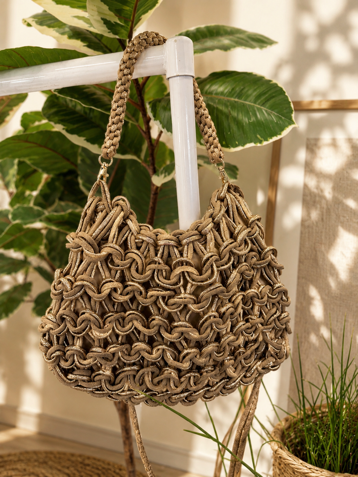 The LIBBY woven bag - 7 colours