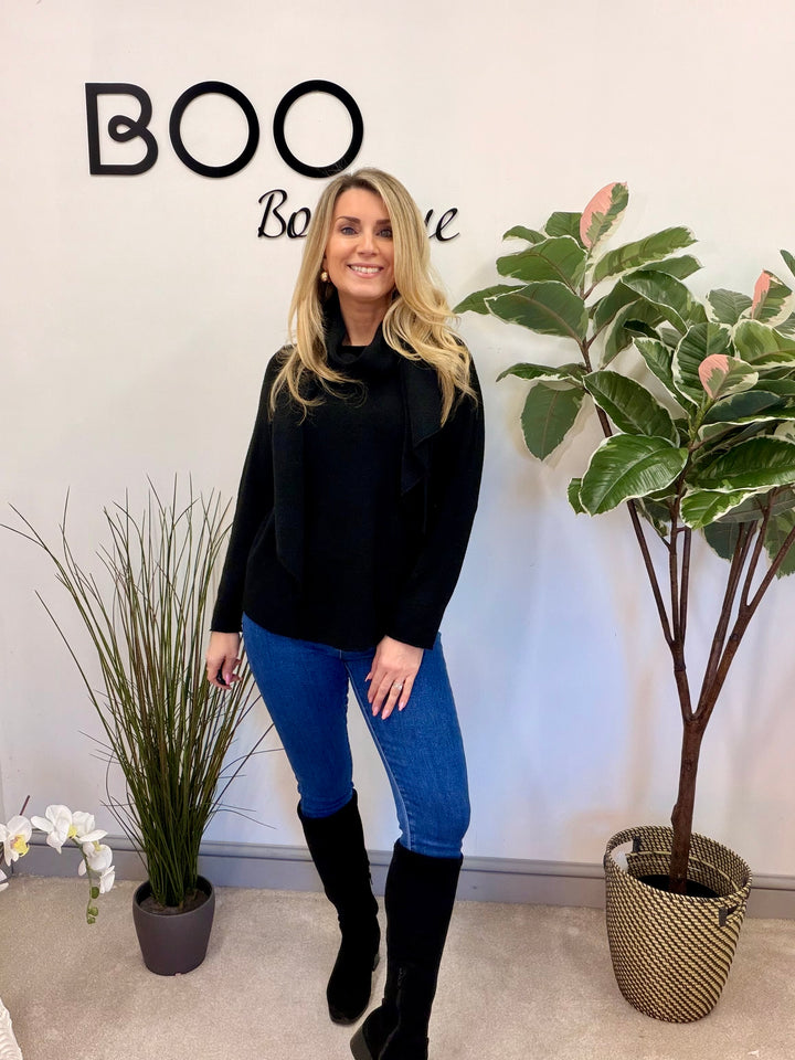 LADIES KNITTED JUMPER & SCARF SET - PINK, BLACK, WHITE & MINT