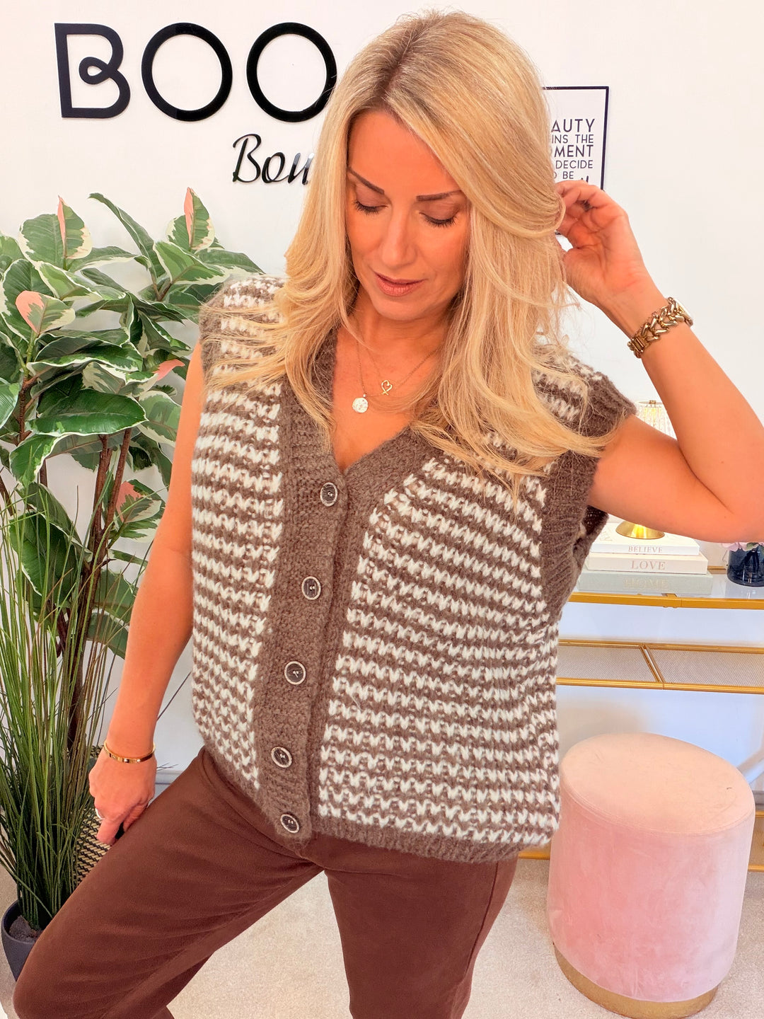 Women’s herringbone knit waistcoat - navy, beige, black, mocha & brown