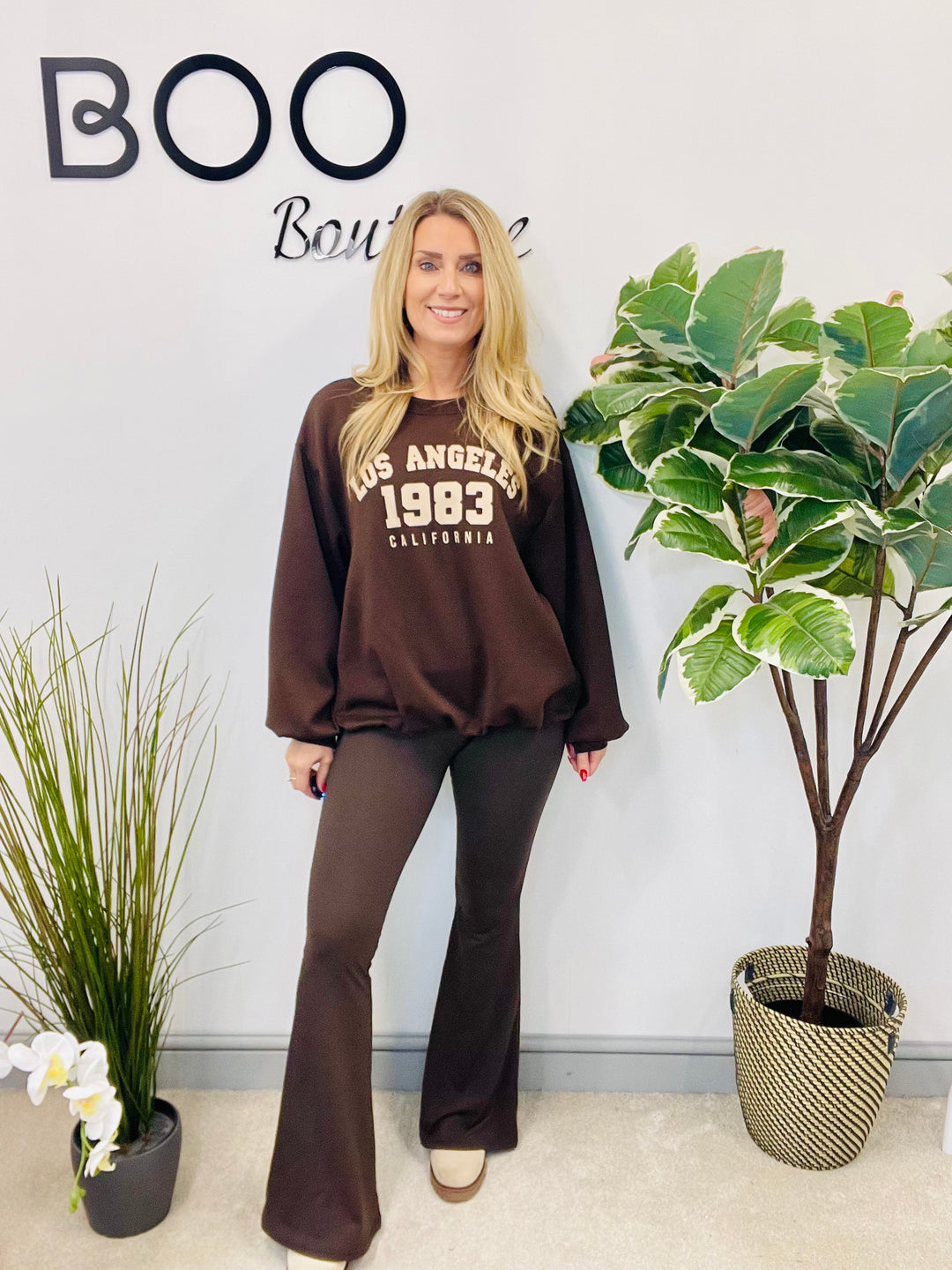 LADIES BUBBLE HEM NEW YORK SWEATSHIRT TOP - BERRY, BLACK, TAUPE, CREAM & BROWN