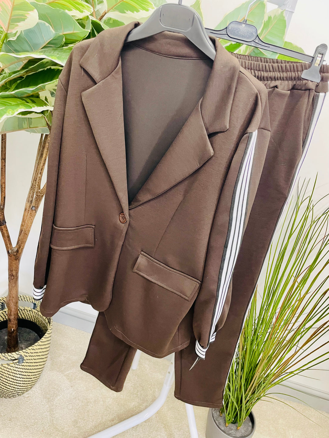 LADIES SPORTS LUXE STRAIGHT LEG TROUSER CO ORD SET - BLACK, BEIGE & BROWN