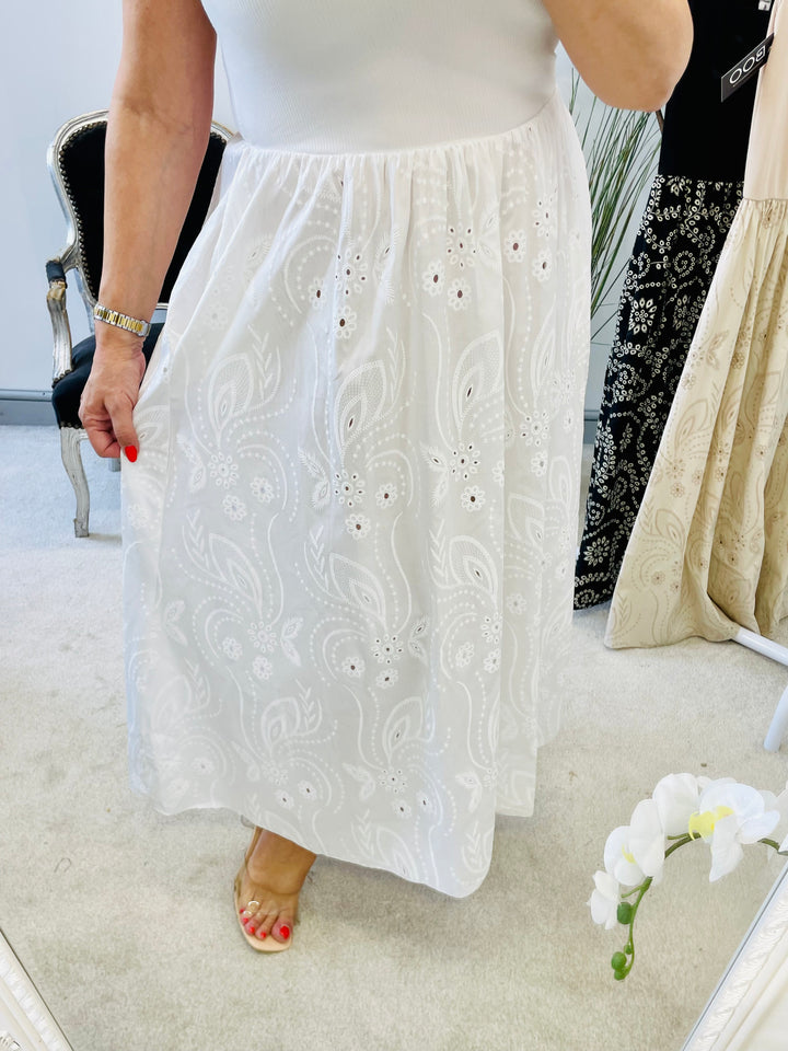 LADIES BRODERIE ANGLAISE SUMMER DRESS - BLACK, BEIGE & WHITE