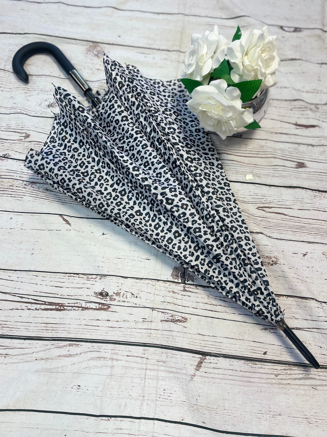 ANIMAL PRINT UMBRELLA - 4 colours