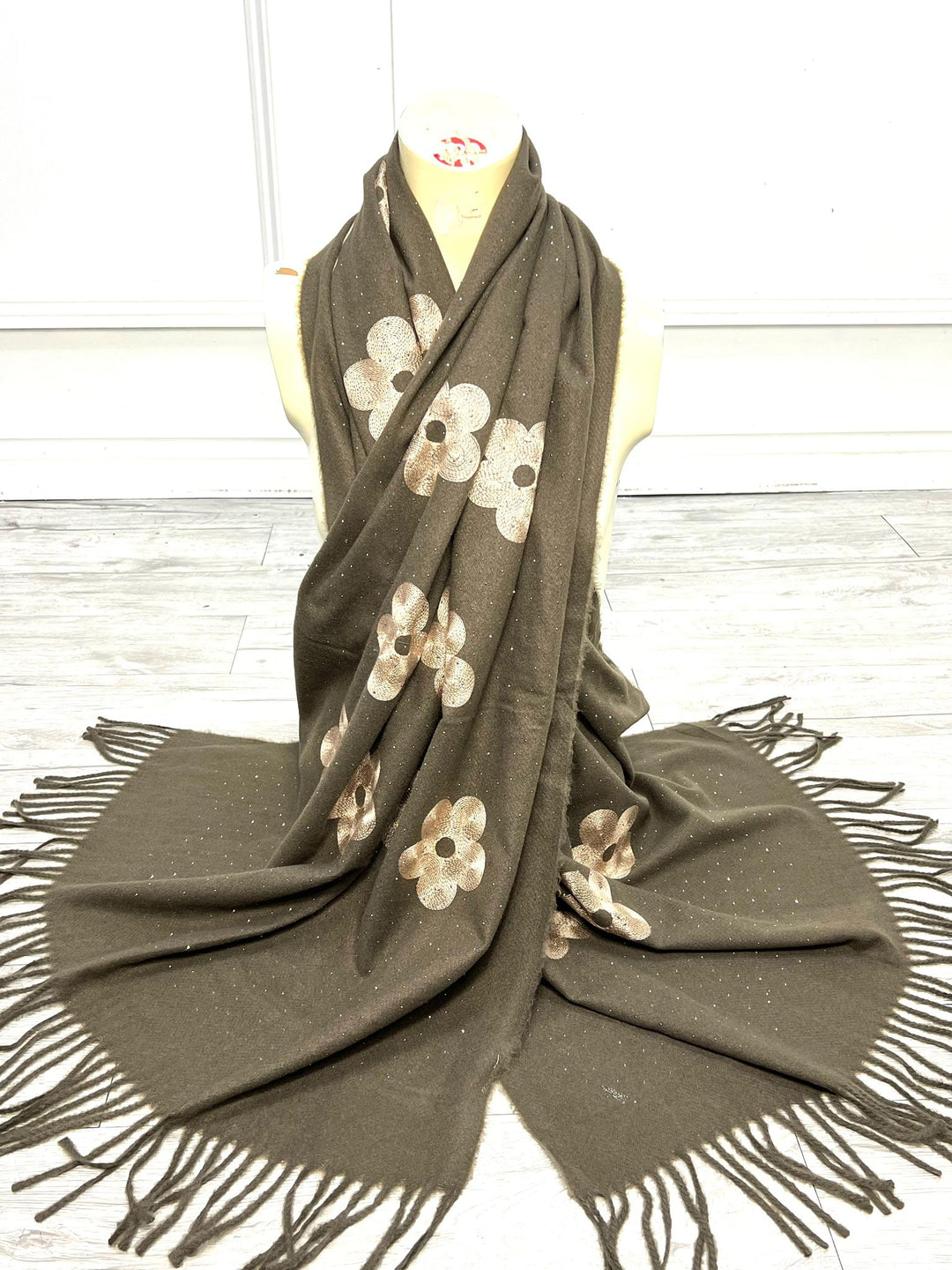 LADIES SPARKLY FLOWER SCARF - BROWN, WHITE & BEIGE
