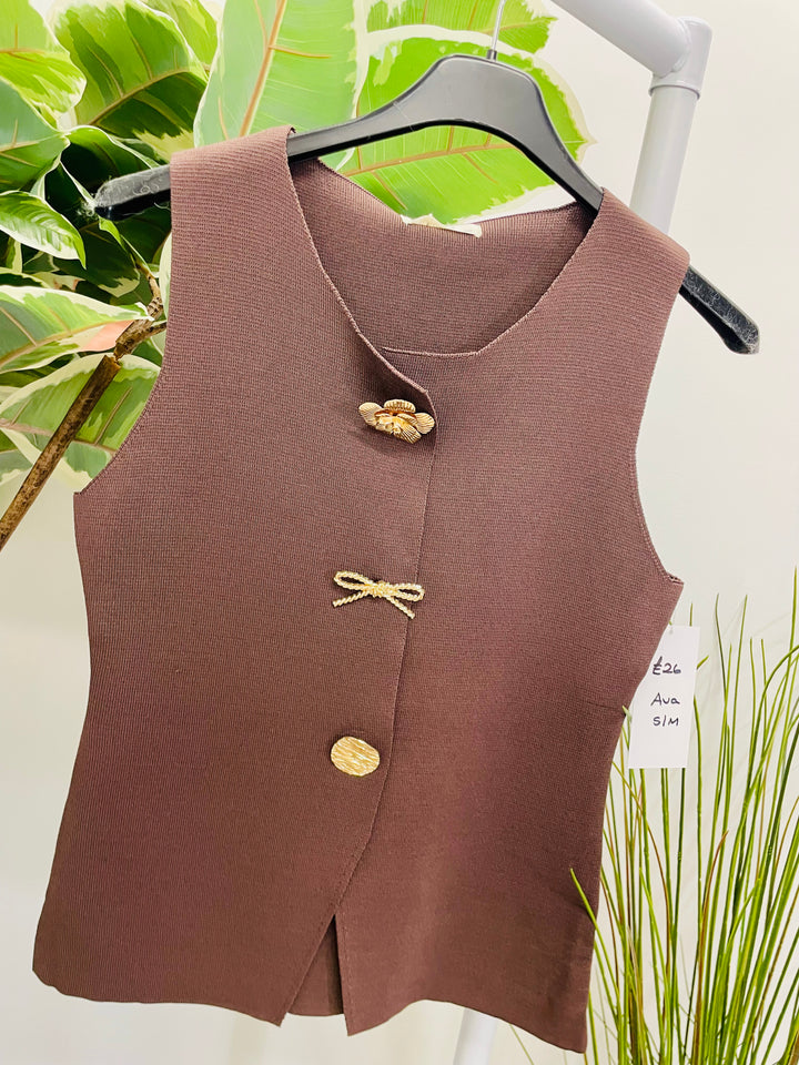 LADIES KNIT BROACH WAISTCOAT - WHITE, BROWN & BLACK