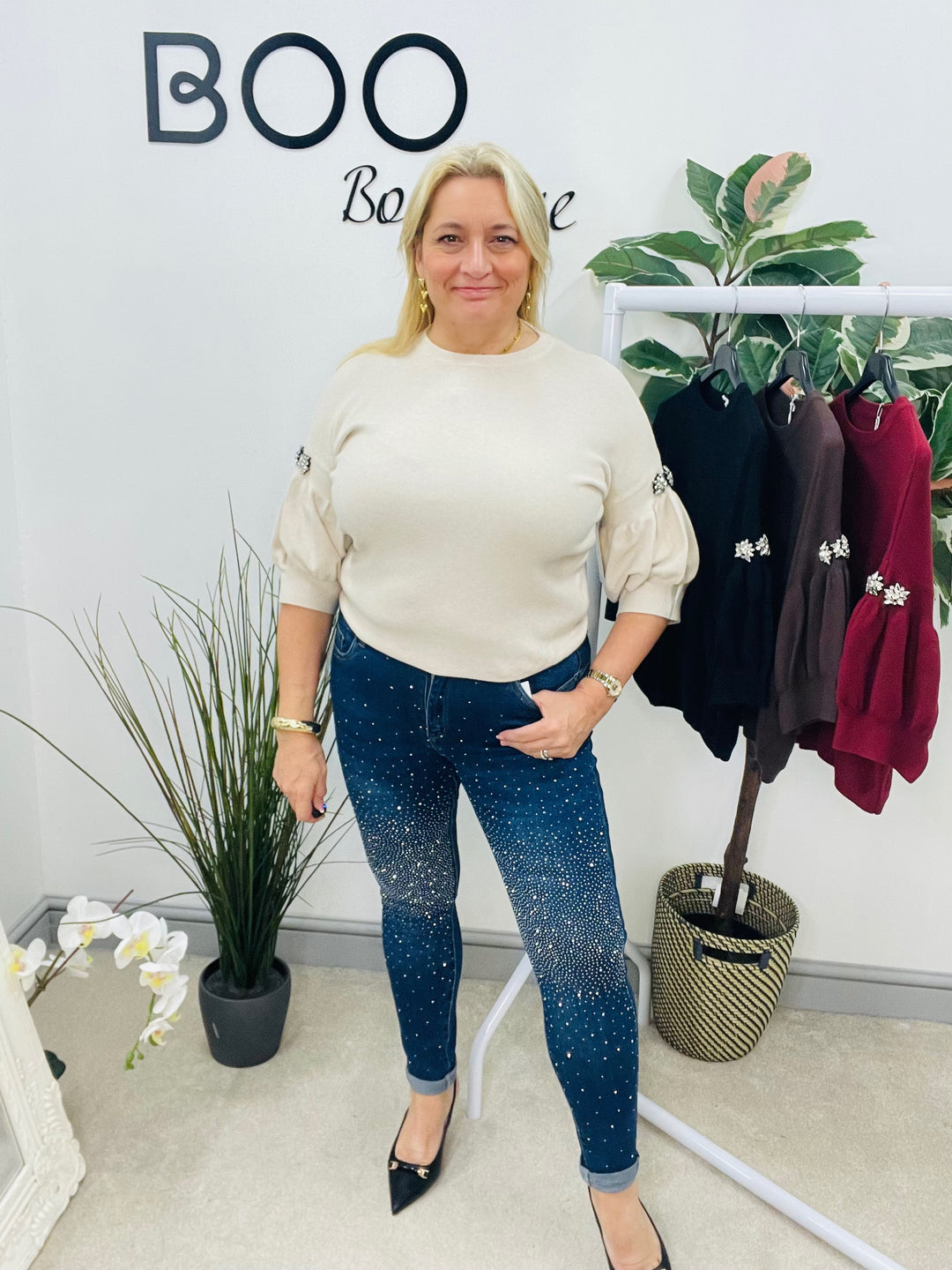 LADIES SOFT KNIT PUFF SLEEVE DIAMANTE JUMPER - BLACK, BURGUNDY, BEIGE & BROWN