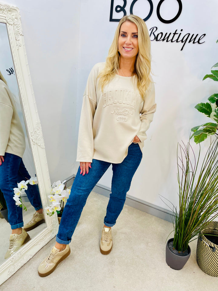 The JADE sweatshirt - 2 colours