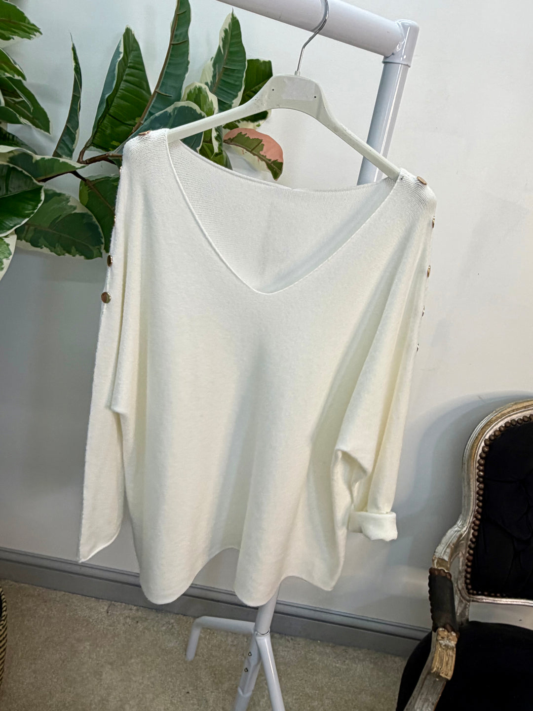 LADIES SOFT KNIT V NECK FASHION JUMPER - WHITE, MINT, BLACK & PINK