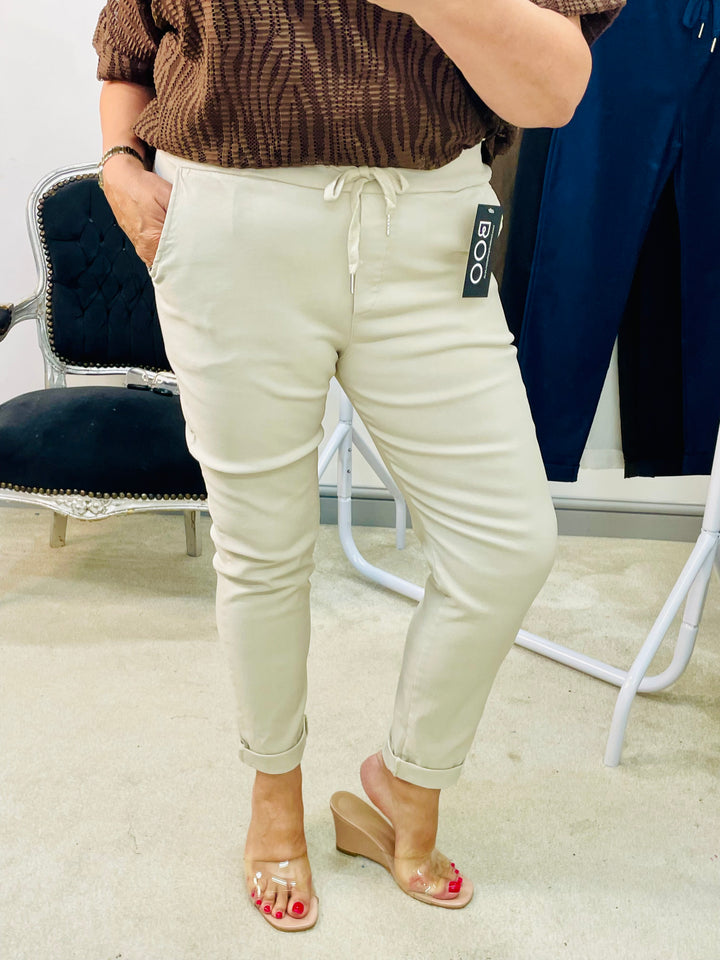 LADIES WOMENS CURVE STRETCH SMART MAGIC TROUSERS - SIZE 16 TO 22 BEIGE
