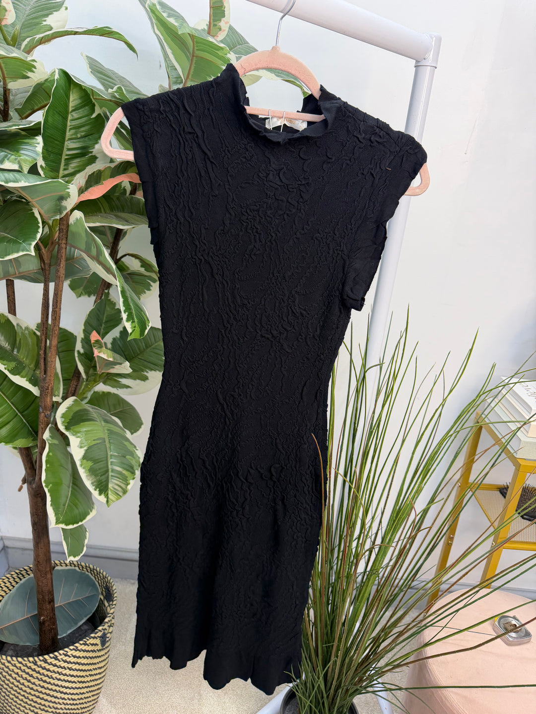 The VITA stretch fitted midi dress - black and brown