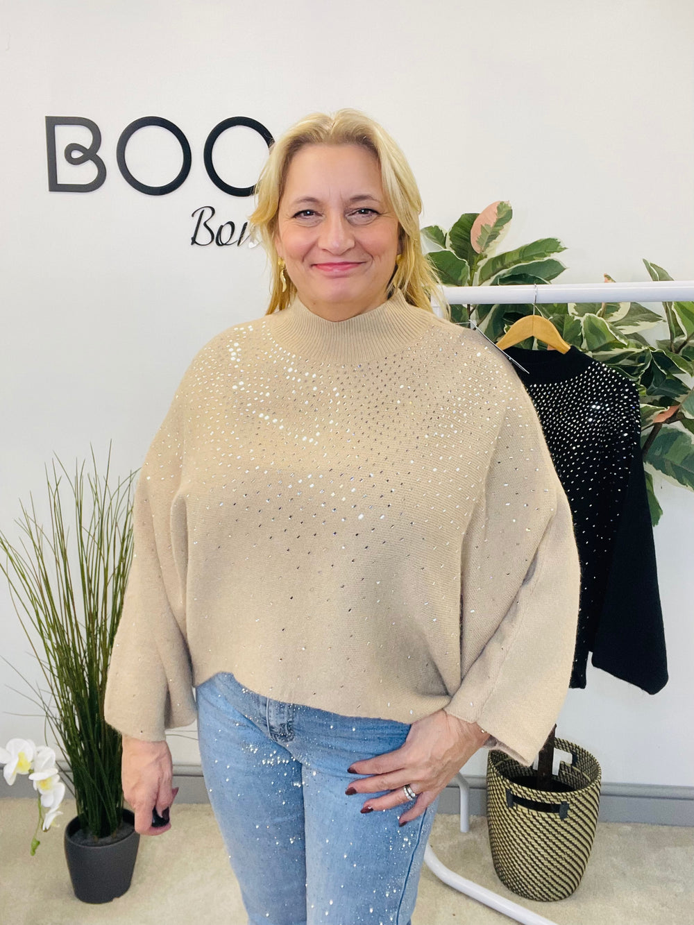 LADIES DIAMANTE OVERSIZE JUMPER - BLACK & CAMEL