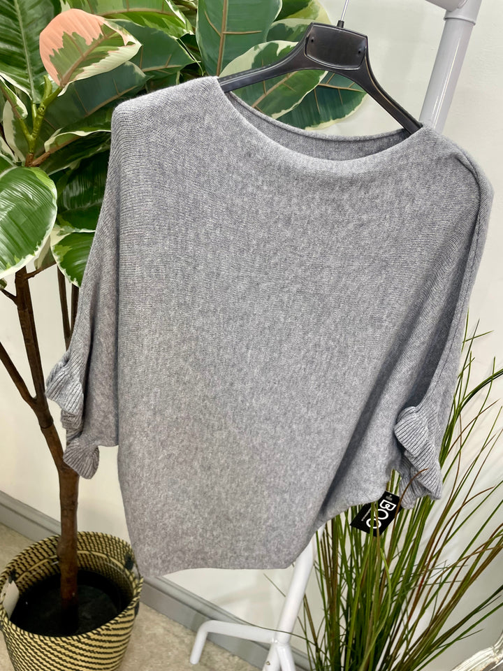 The KELLY jumper - 6 colours