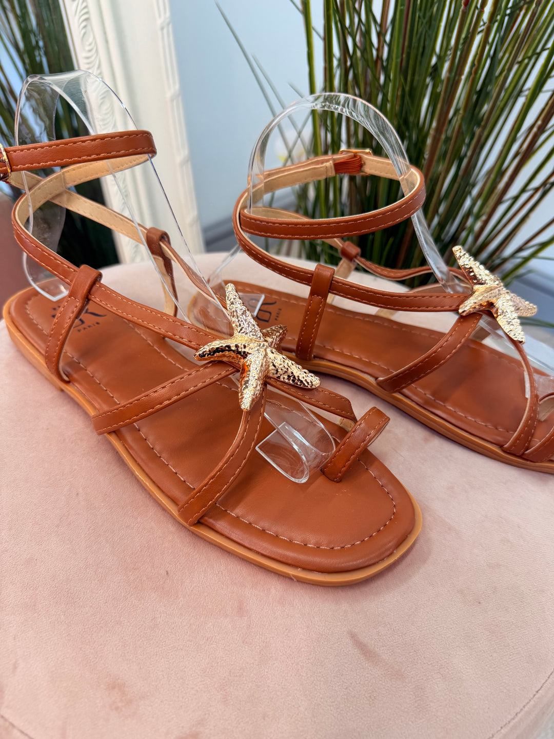 Ladies Flat Gladiator Sandals - beige and tan