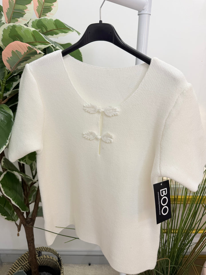 Womens knitted mandarin short sleeve fitted jumper - white, brown & black