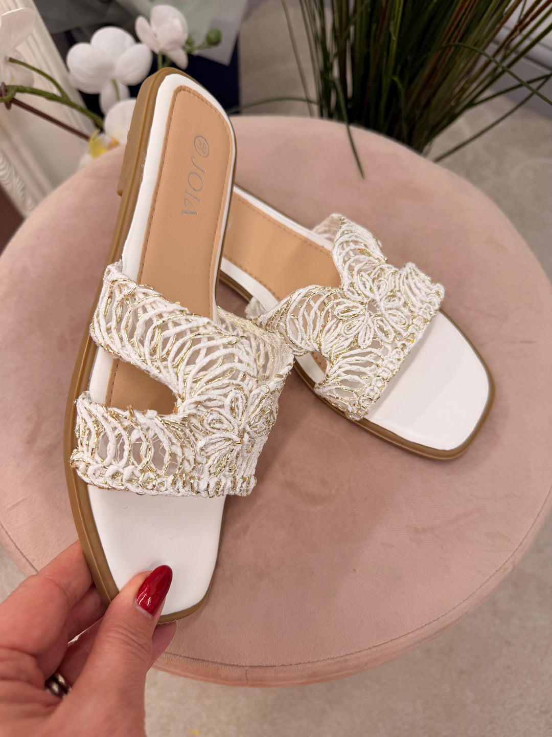 WOVEN SLIDER SANDALS ( 256 ) - white and pink