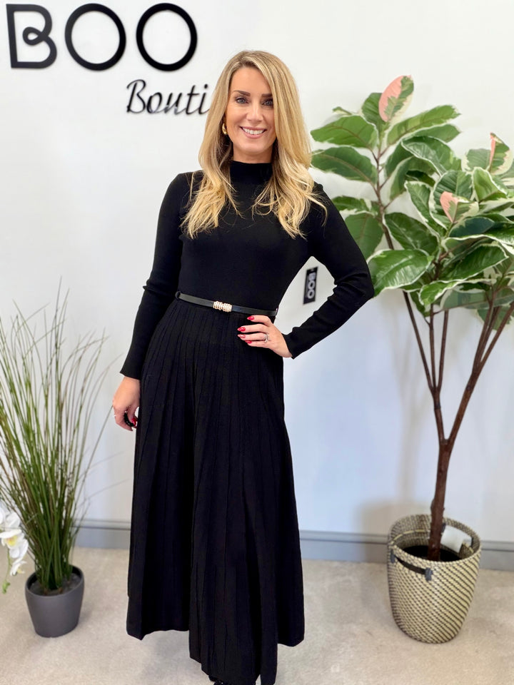 LADIES FASHION BLACK KNITTED PLEATED SKIRT MAXI DRESS