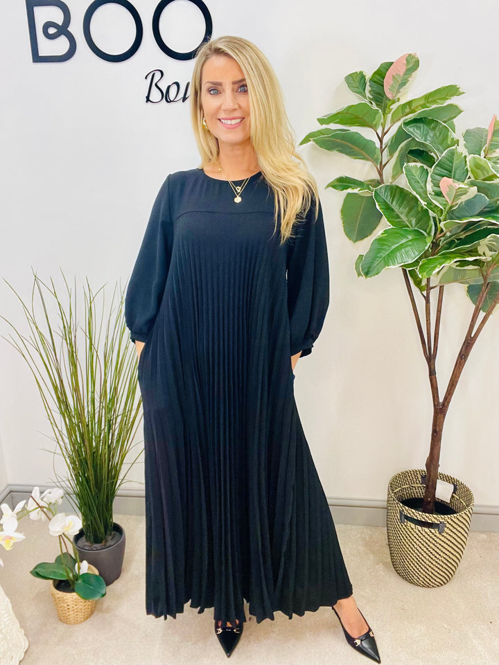 LADIES PLEATED CHIFFON MAXI DRESS - BLACK & BROWN