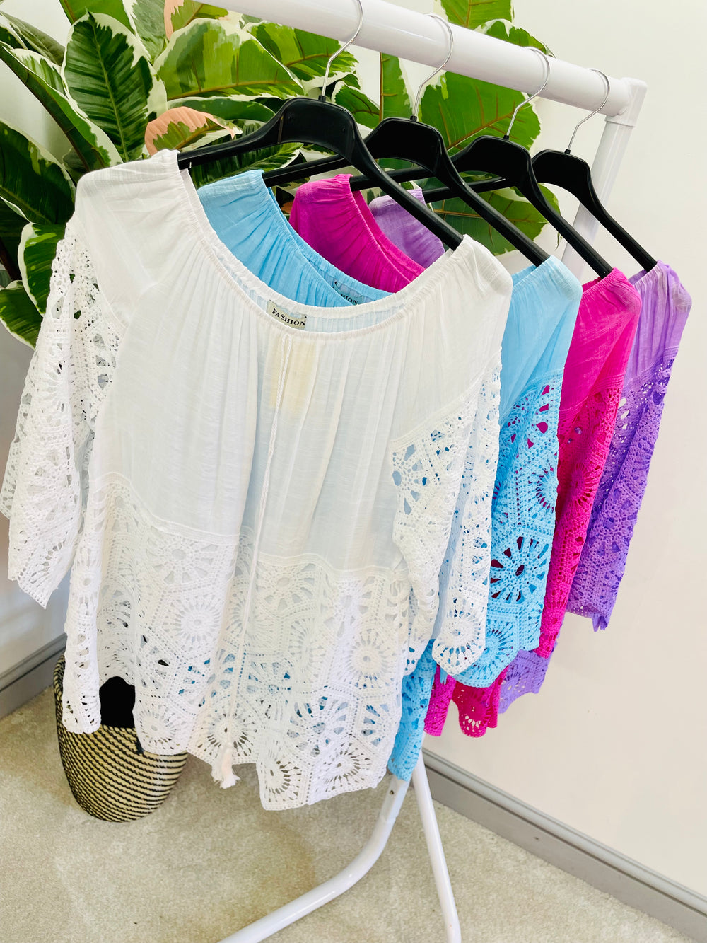 LADIES WOMENS PRETTY LACE CROCHET BARDOT TOP - WHITE, LILAC, PINK, BLUE