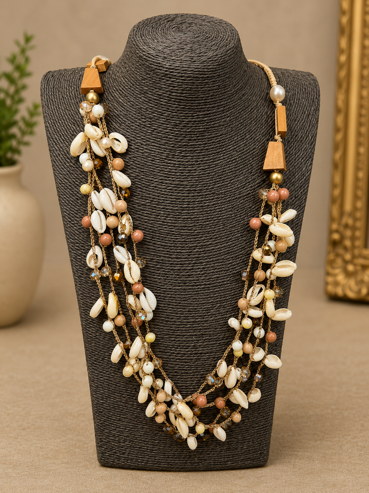 BEACH necklace