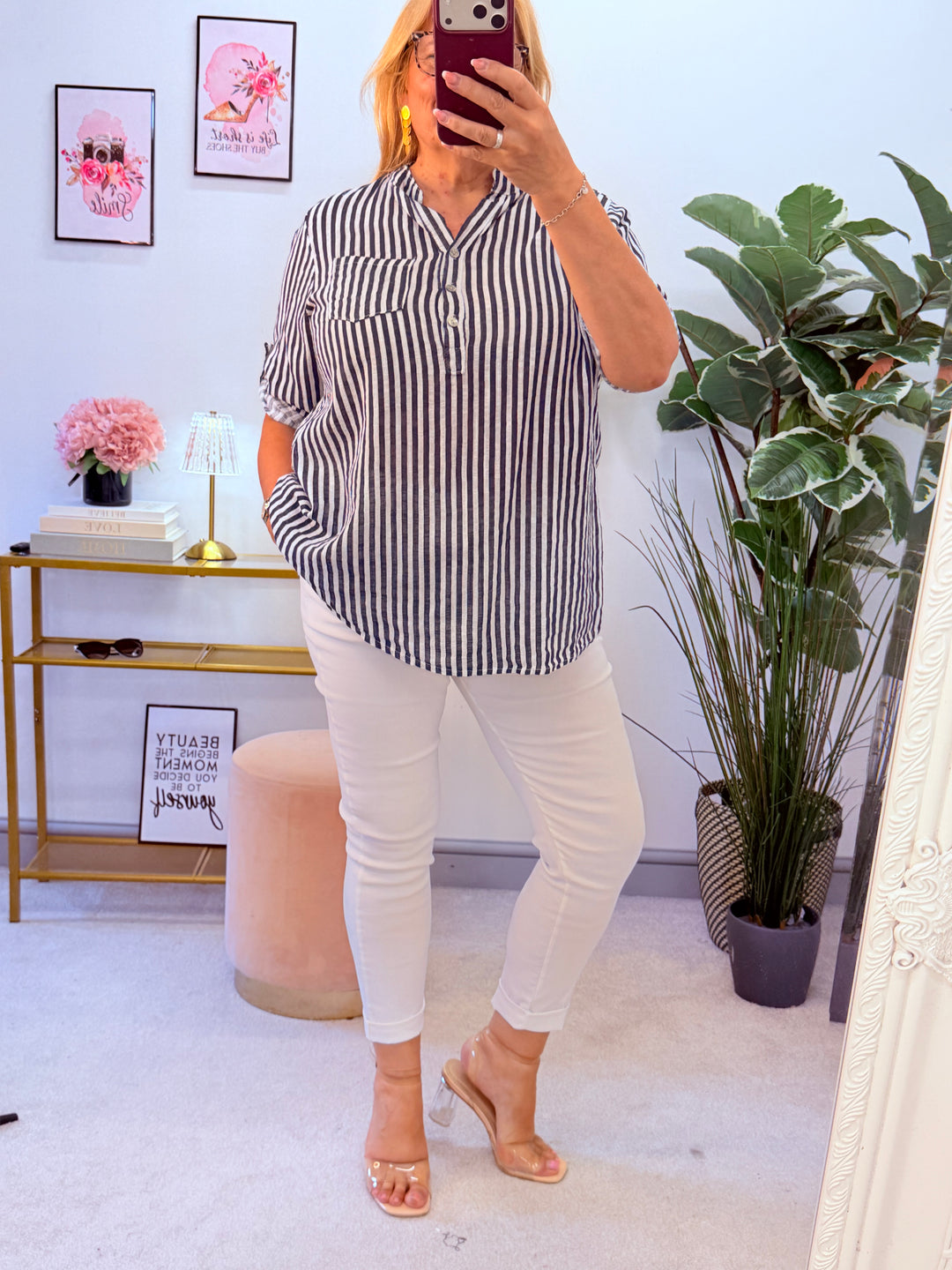 The CONNIE top