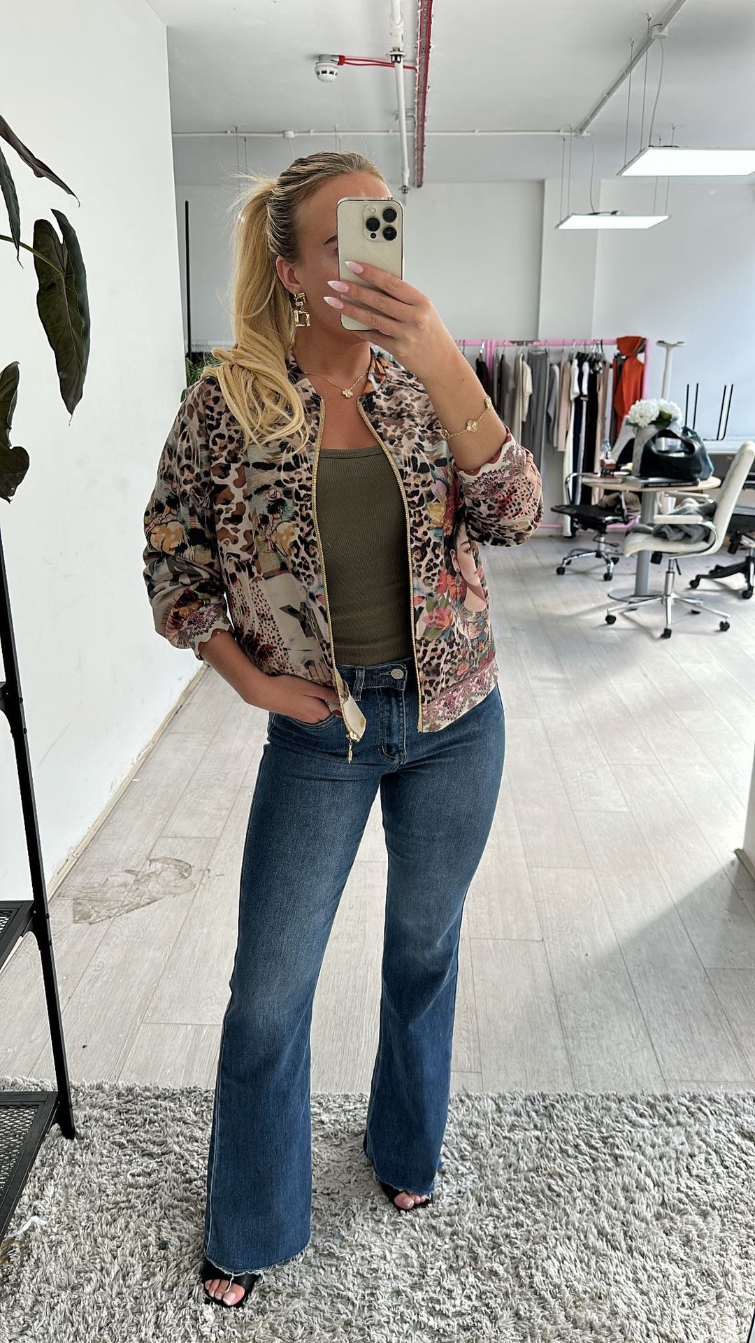 The CARMEL jacket - 2 colours