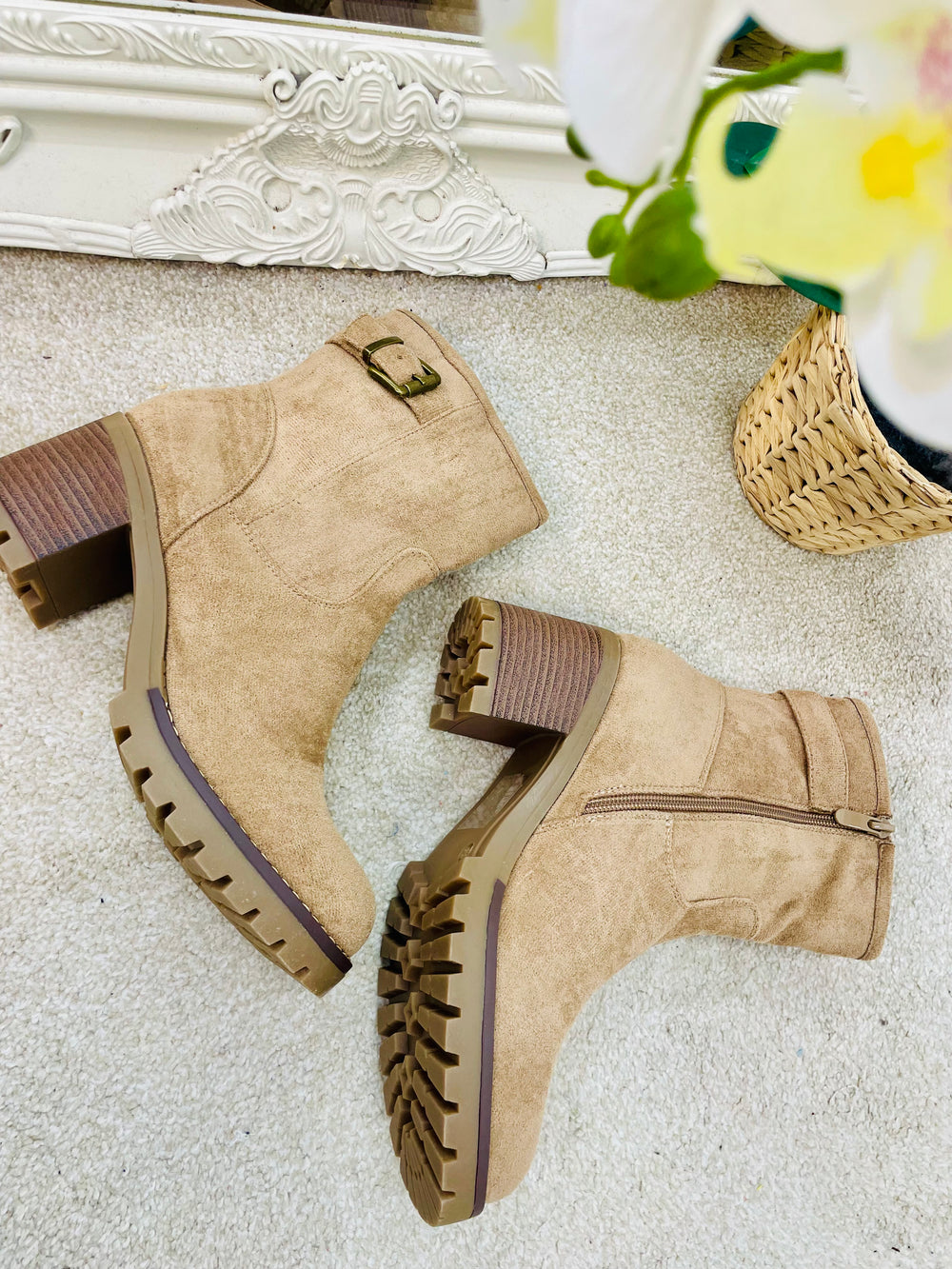 LADIES FASHION CAMEL BEIGE FAUX SUEDE MID HEEL ANKLE BOOTS 