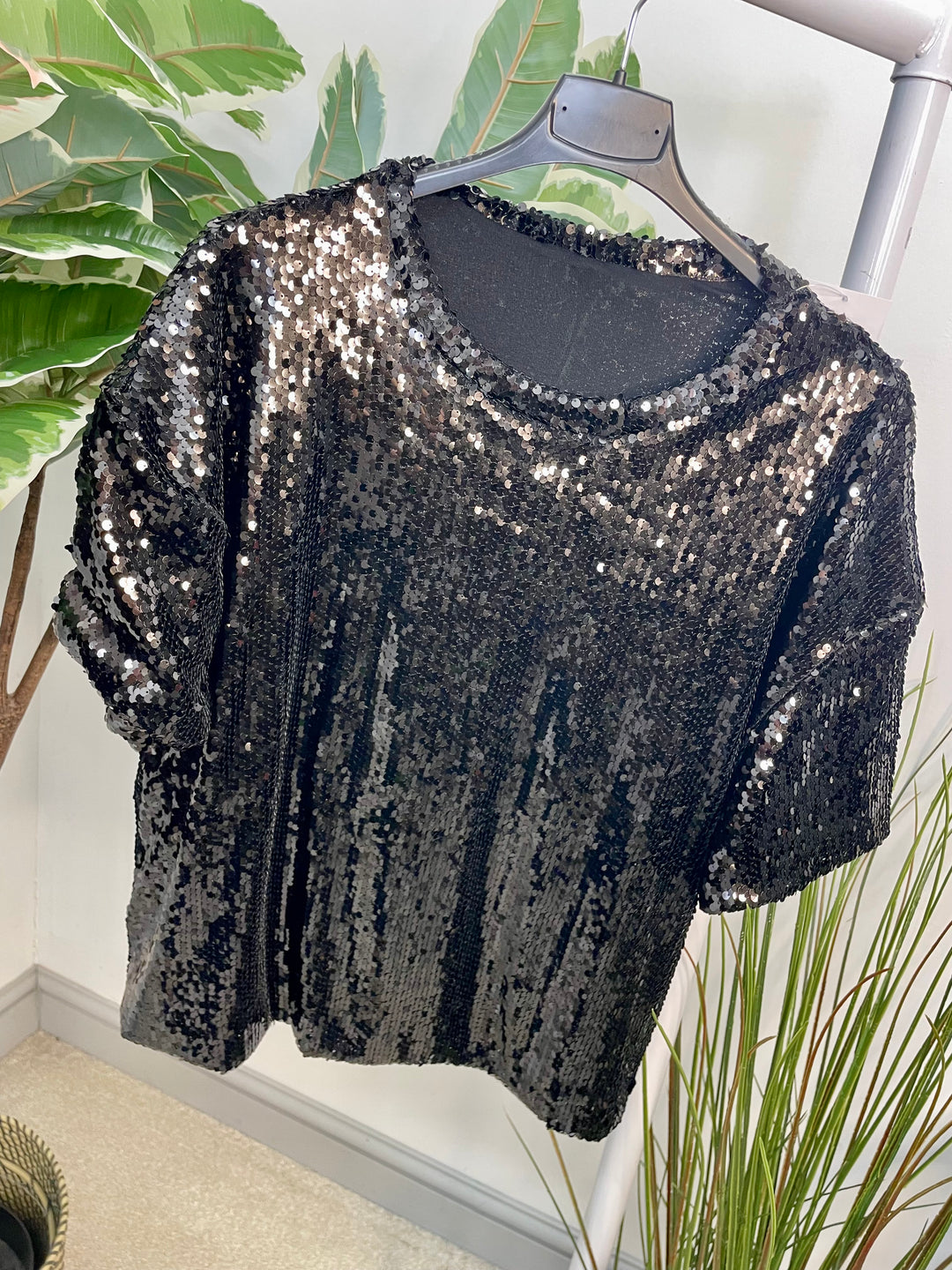 LADIES SEQUIN PARTY TOP - BERRY, BLACK & BROWN