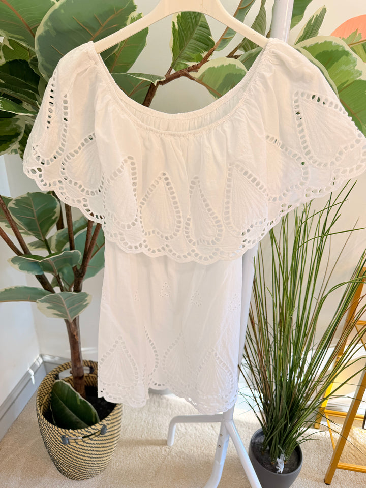 The MANDY white top