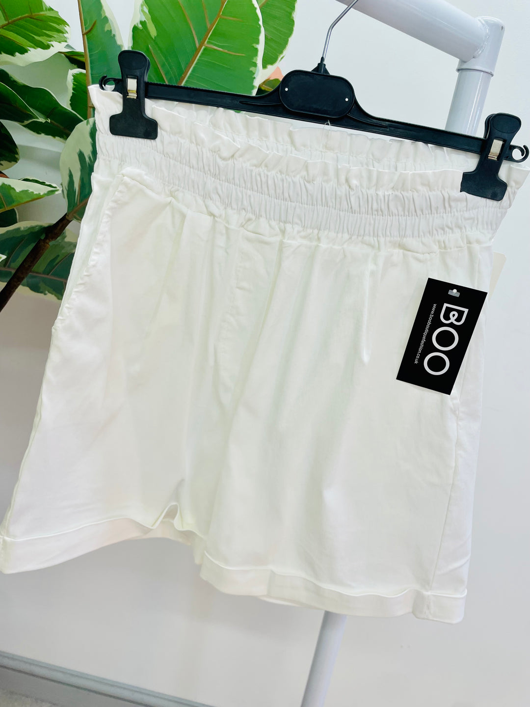 LADIES WOMENS STRETCH MAGIC SHORTS - YELLOW, BEIGE, KHAKI, BLACK & WHITE
