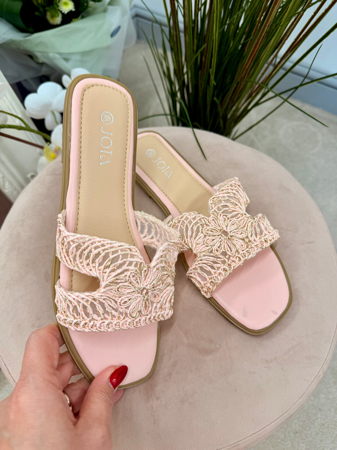 WOVEN SLIDER SANDALS ( 256 ) - white and pink