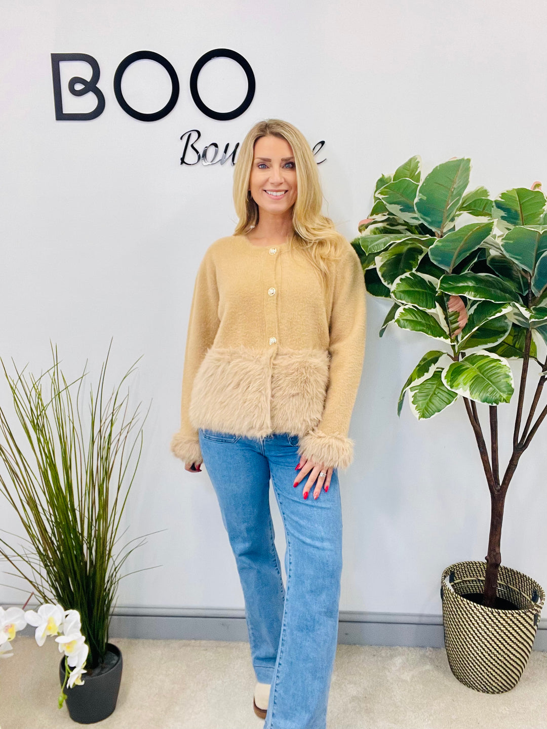 LADIES KNITTED FLUFFY FAUX FUR CARDIGAN - CAMEL, CREAM & BLACK