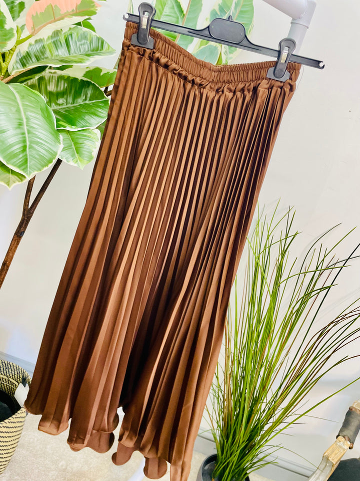 LADIES SATIN PLEATED MAXI SKIRT - BLACK, BURGUNDY, BROWN & CHAMPAGNE