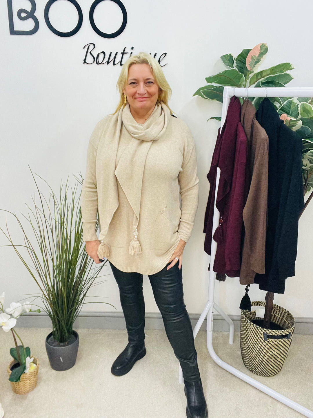 LADIES SOFT KNIT JUMPER & SCARF SET - BURGUNDY, BEIGE, BROWN & BLACK