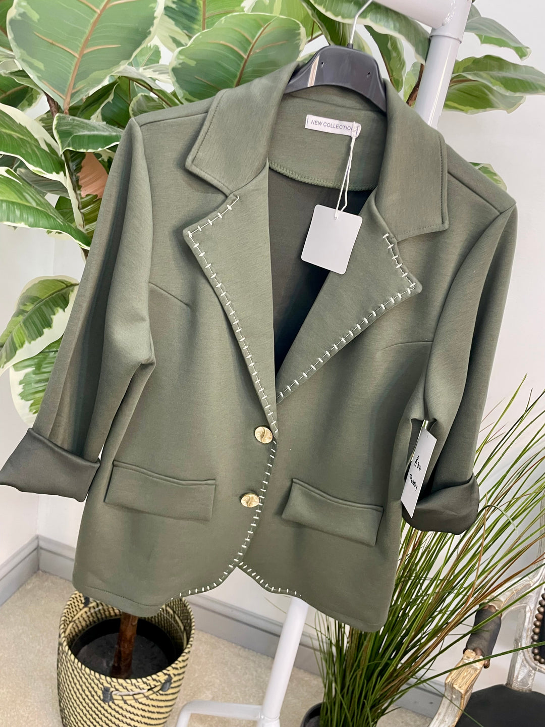 The PATSY blazer - 3 colours