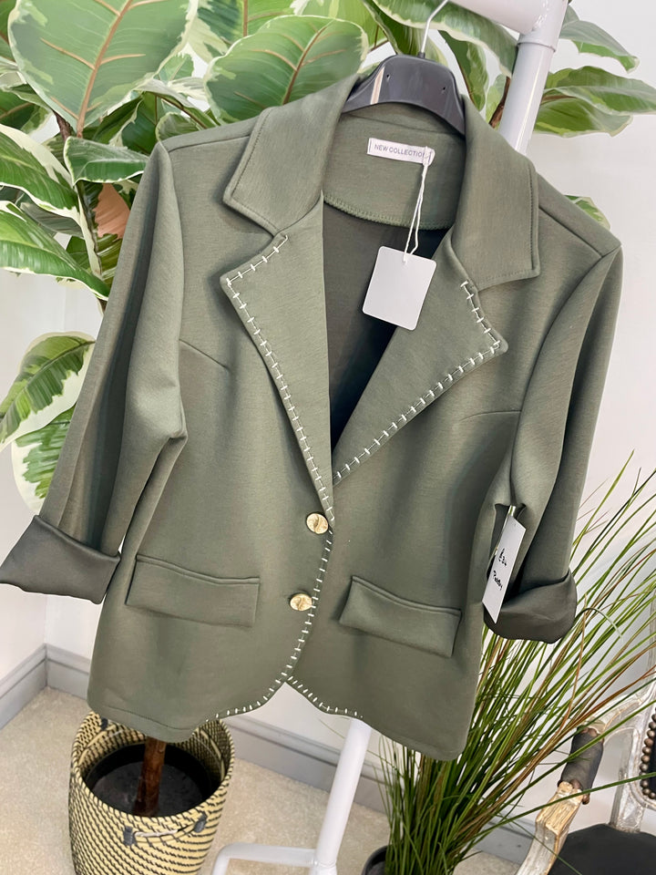 The PATSY blazer - 3 colours