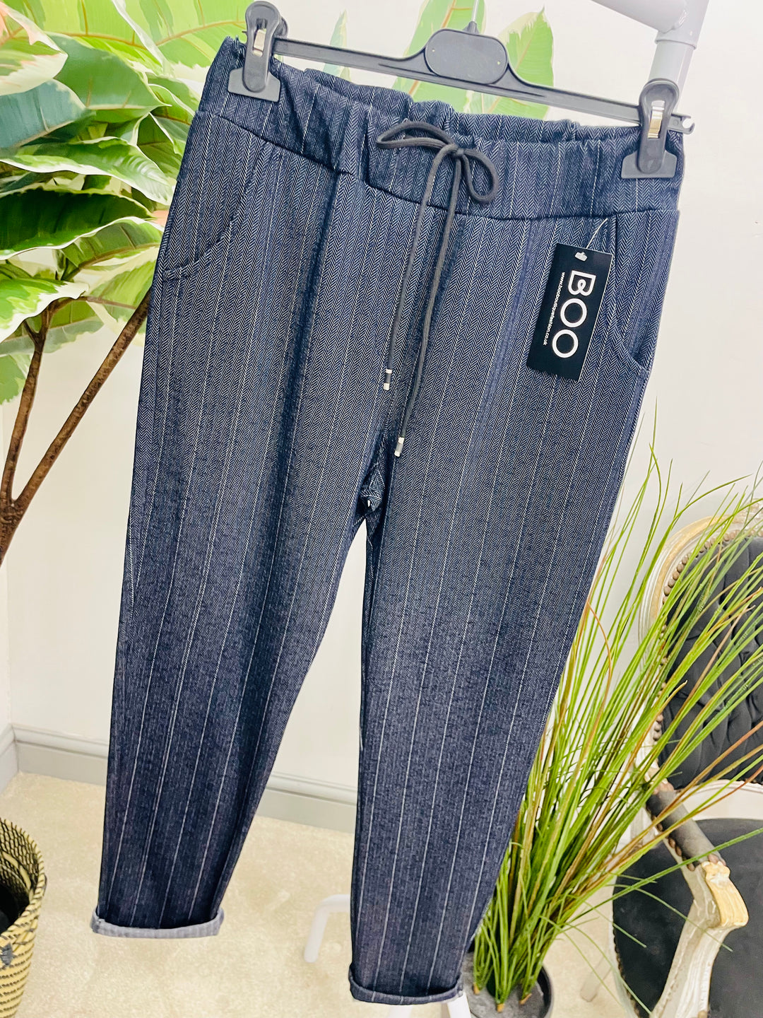 The NESSA trousers - 2 colours