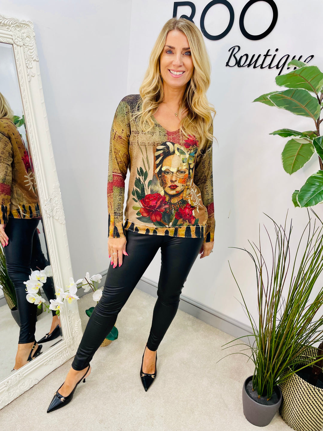 LADIES FRIEDA PRINT GOLD LUREX LONG SLEEVE TOP