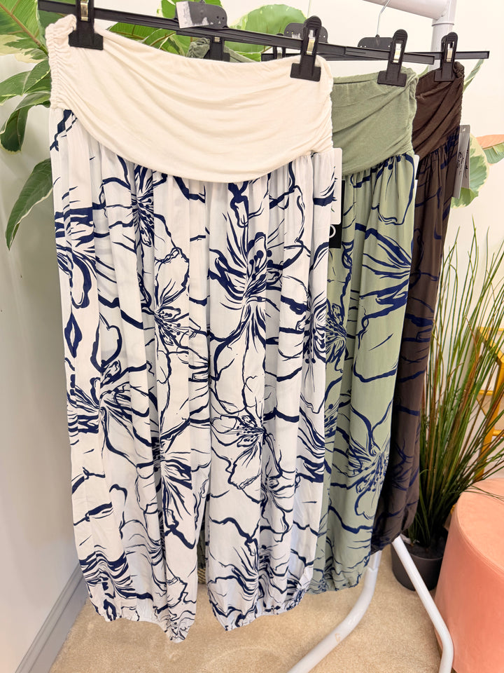 The JONI trousers - 3 colours
