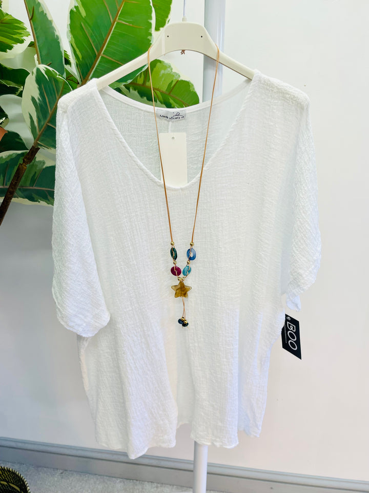 LADIES WOMENS WHITE CHEESECLOTH CASUAL CRINKLE LOOK TOP BLOUSE & necklace set
