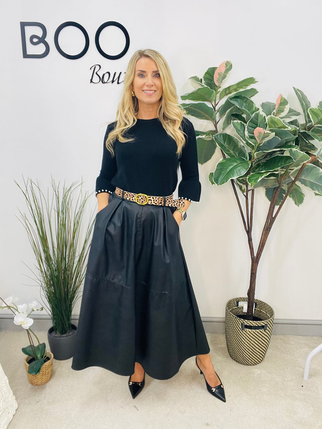 LADIES FAUX LEATHER MAXI SKIRT - BLACK & CAMEL TAN